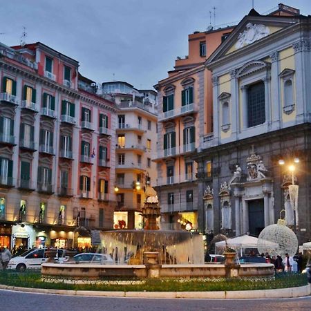 Traversa Toledo, Intero Appartamento Al Plebiscito Nápoly Kültér fotó