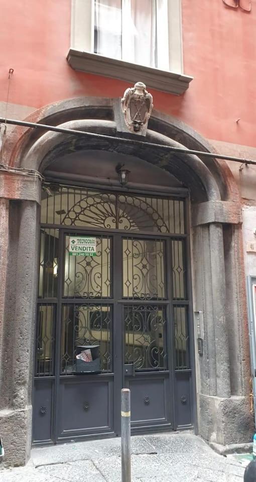 Traversa Toledo, Intero Appartamento Al Plebiscito Nápoly Kültér fotó